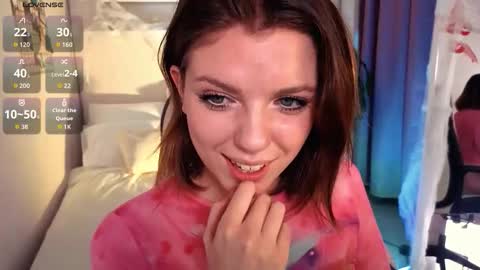 Snapshot of pollyrouge chatting on 5, 11, 2025 Your Polly follow me online show from 5, 11, 2025