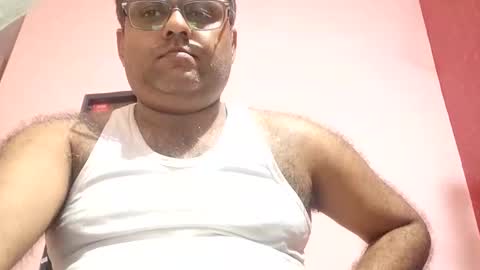 Snapshot of pomyda chatting on 12, 1, 2025 pomyda online show from 12, 1, 2025