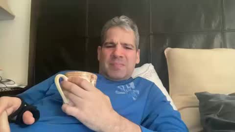 PONCH online show from 15, 10, 2025