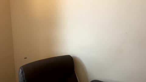 Snapshot of popfizzt chatting on 10, 3, 2025 popfizzt online show from 10, 3, 2025