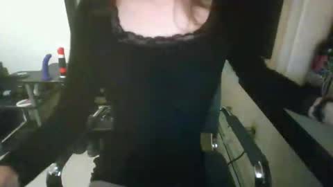 porcelain_tears01 online show from 12, 10, 2025