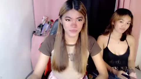 Snapshot of pornstar_kia chatting on 23, 3, 2026 pornstar_kia online show from 23, 3, 2026