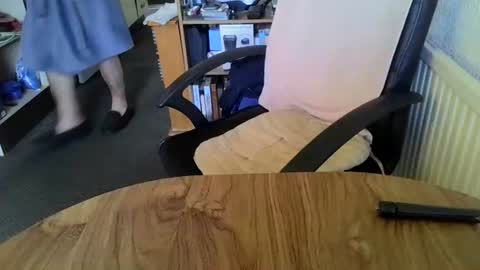 poshman65 online show from 16, 10, 2025