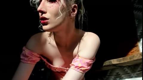 Snapshot of positivevibess chatting on 7, 3, 2025 positivevibess online show from 7, 3, 2025