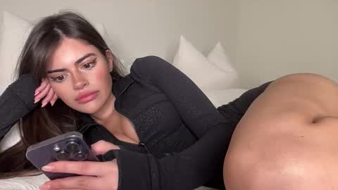 Selena online show from 17, 3, 2026