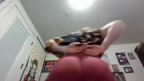 Snapshot of pppawg chatting on 8, 1, 2025 PAWG Pale Princess online show from 8, 1, 2025