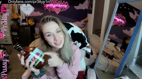 Snapshot of pr3ttyp1nkpussy chatting on 3, 12, 2024 Evangeline Eva Darling online show from 3, 12, 2024