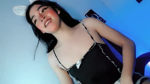 Snapshot of precious_laura18 chatting on 17, 6, 2026 precious_laura18 online show from 17, 6, 2026