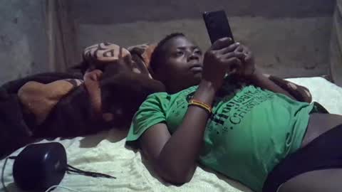 Snapshot of precious_nesh chatting on 17, 6, 2026 precious_nesh online show from 17, 6, 2026