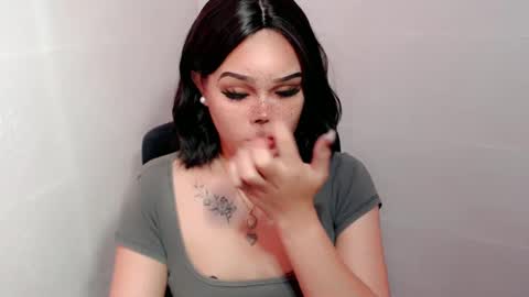 MAXXINE online show from 21, 1, 2025