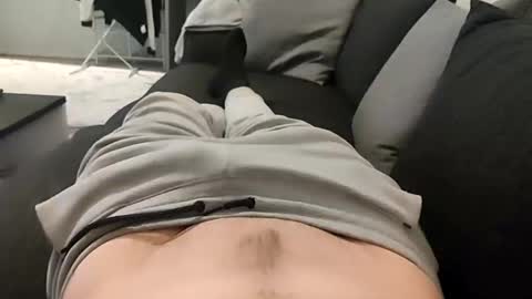 Snapshot of precummilker chatting on 18, 11, 2025 precummilker online show from 18, 11, 2025