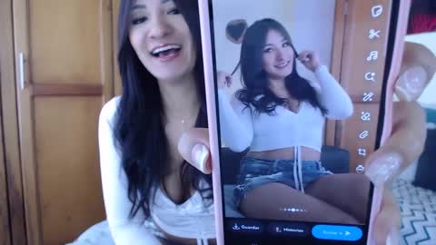 Snapshot of pregnant_love1 chatting on 12, 10, 2025 ---- online show from 12, 10, 2025