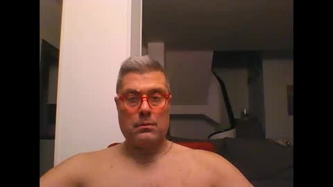 Snapshot of prendimisubito chatting on 3, 12, 2025 prendimisubito online show from 3, 12, 2025