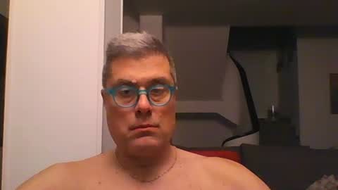 Snapshot of prendimisubito chatting on 15, 12, 2025 prendimisubito online show from 15, 12, 2025