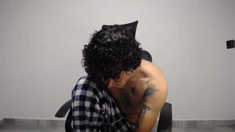 Plux online show from 2, 12, 2024