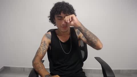 Plux online show from 15, 1, 2025