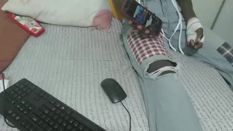 Snapshot of preshty chatting on 18, 11, 2025 preshty online show from 18, 11, 2025