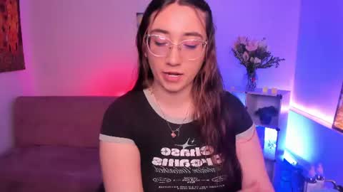 Snapshot of press_anykey chatting on 3, 7, 2026 Camila online show from 3, 7, 2026