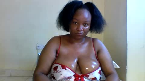 Snapshot of prettie_diva0 chatting on 20, 10, 2025 Prettie diva online show from 20, 10, 2025
