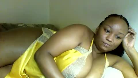 Snapshot of prettie_diva0 chatting on 23, 12, 2025 Prettie diva online show from 23, 12, 2025