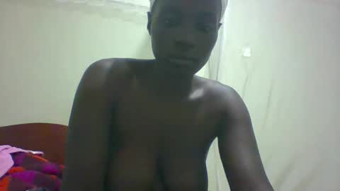 pretty_betty_ online show from 4, 2, 2025