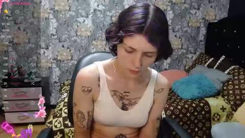 pretty_cristal22 online show from 19, 4, 2026