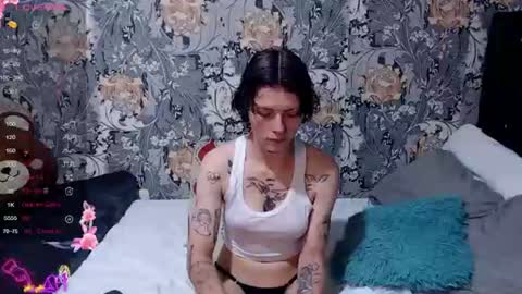 Snapshot of pretty_cristal22 chatting on 18, 6, 2026 pretty_cristal22 online show from 18, 6, 2026