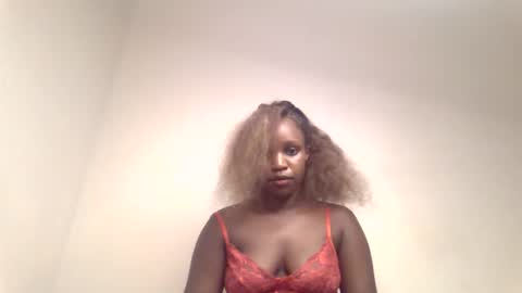 Snapshot of pretty_curvy99 chatting on 2, 5, 2026 pretty_curvy99 online show from 2, 5, 2026