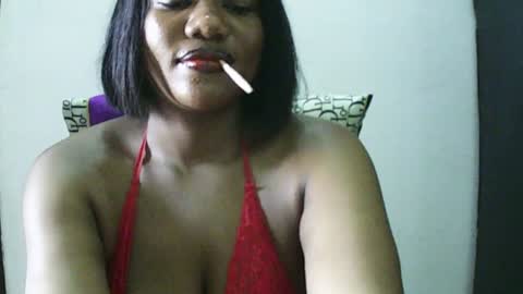 Snapshot of pretty_ebonymisstress chatting on 3, 7, 2026 Mira online show from 3, 7, 2026