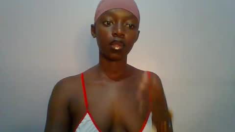 Snapshot of pretty_hearts chatting on 22, 2, 2026 Shillah online show from 22, 2, 2026