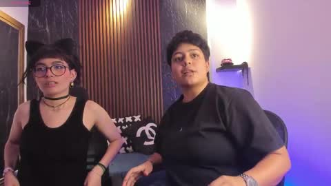 Snapshot of pretty_honey22 chatting on 21, 5, 2026 pretty_honey22 online show from 21, 5, 2026