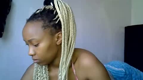 pretty jazminee online show from 15, 6, 2026