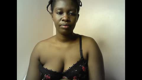 pretty_kylah online show from 30, 11, 2025