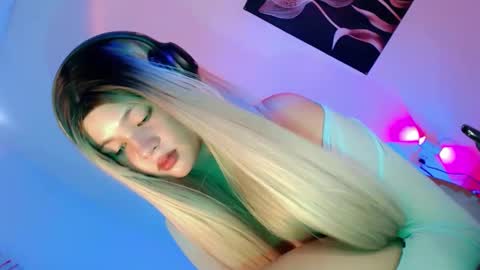 Flor online show from 2, 10, 2025