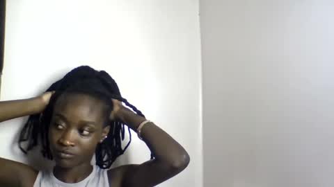 pretty luv1 online show from 13, 7, 2026