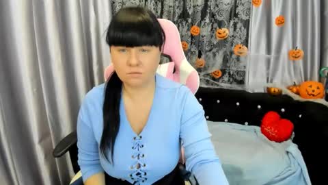 pretty_malika online show from 3, 11, 2025