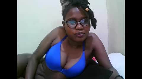 Snapshot of pretty_mellan chatting on 26, 1, 2025 pretty_mellan online show from 26, 1, 2025