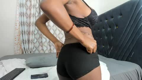 pretty_peshy online show from 17, 4, 2026