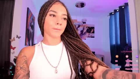 Snapshot of pretty_pettite chatting on 10, 2, 2025 pretty_pettite online show from 10, 2, 2025