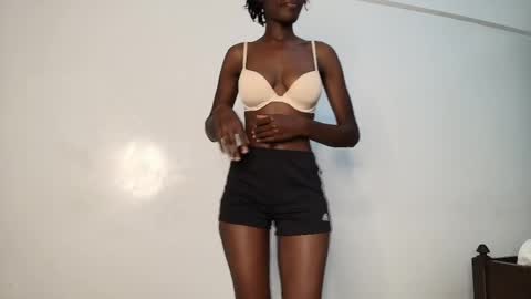 Snapshot of pretty_sexxxy chatting on 9, 4, 2026 pretty_sexxxy online show from 9, 4, 2026
