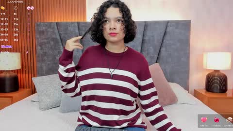 Daisy Flower online show from 25, 1, 2025