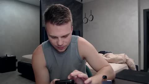 Snapshot of pretty_sweety chatting on 8, 10, 2025 Justin online show from 8, 10, 2025
