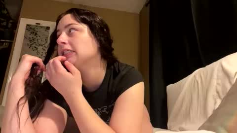 prettybaby22 online show from 28, 11, 2025