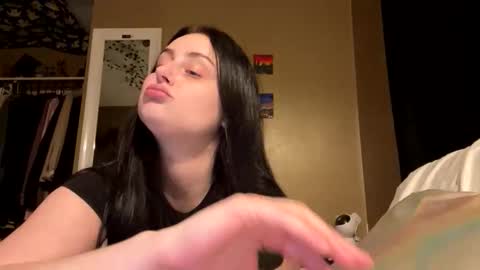 prettybaby22 online show from 1, 3, 2026