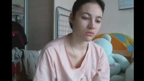 Bella online show from 5, 1, 2025