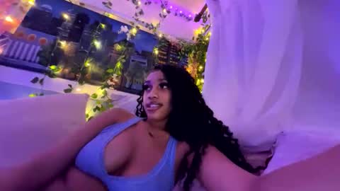 Snapshot of prettyblackgal chatting on 3, 2, 2026 prettyblackgal online show from 3, 2, 2026