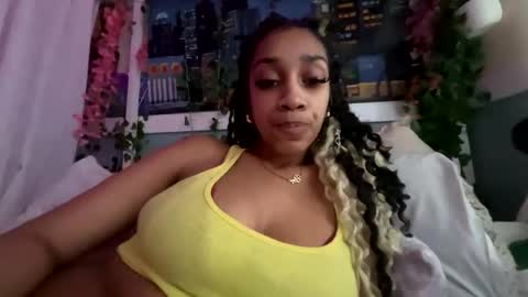 Snapshot of prettyblackgal chatting on 18, 2, 2026 prettyblackgal online show from 18, 2, 2026