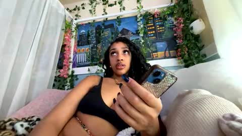 Snapshot of prettyblackgal chatting on 22, 2, 2026 prettyblackgal online show from 22, 2, 2026