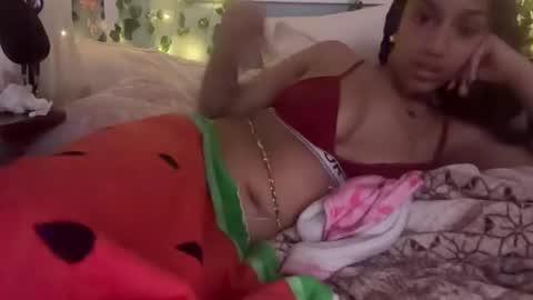 Snapshot of prettyblackgal chatting on 19, 3, 2026 prettyblackgal online show from 19, 3, 2026