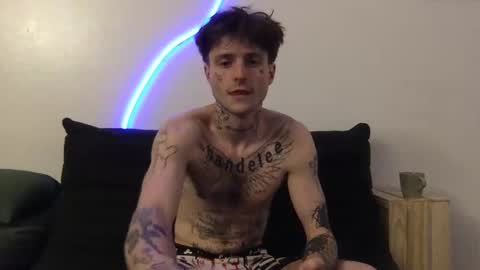 pretty boy online show from 25, 10, 2025